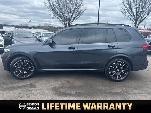 2022 BMW X7 xDrive40i