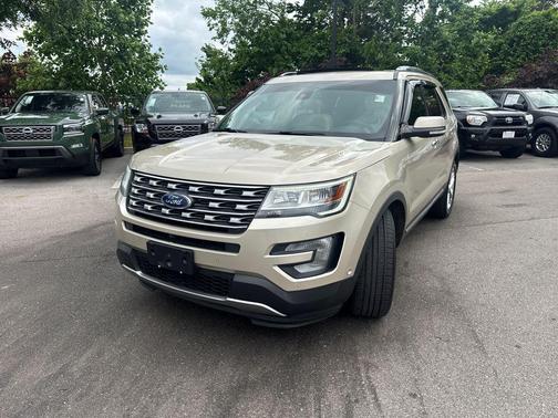 White Gold Metallic 2017 Ford Explorer Limited