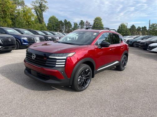 Scarlet Ember Tintcoat 2027 Nissan Kicks SR