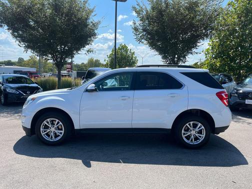 Summit White 2017 Chevrolet Equinox 1LT