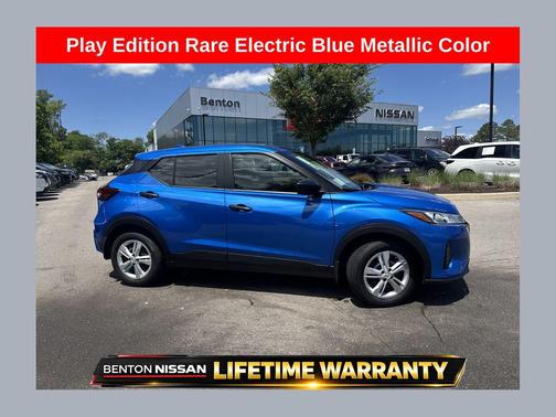 Electric Blue Metallic 2025 Nissan Kicks S