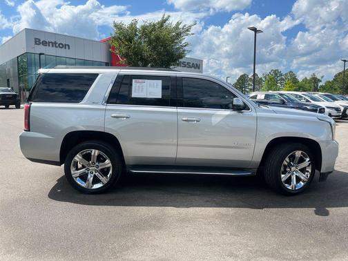 Quicksilver Metallic 2016 GMC Yukon SLT