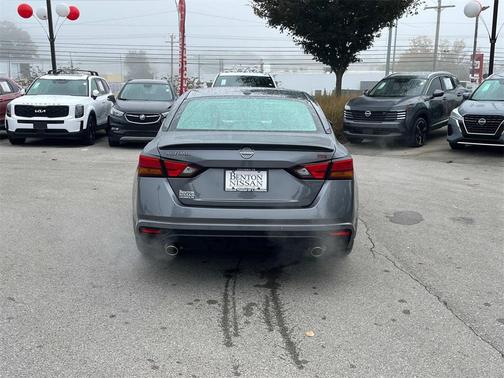 2024 Nissan Altima SR FWD