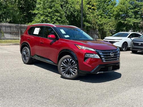 2025 Nissan Rogue Platinum