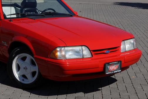 1992 Ford Mustang LX 5.0L Sport