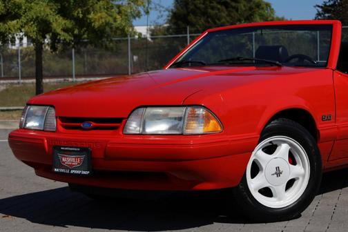 1992 Ford Mustang LX 5.0L Sport