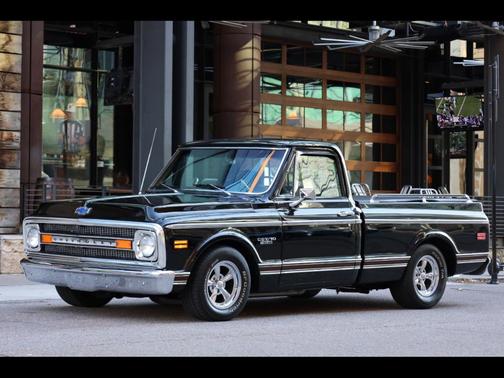 1969 Chevrolet C10/K10 CUSTOM