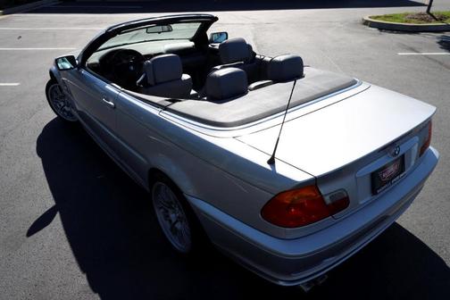 2002 BMW 325 Ci