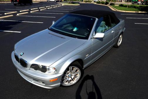 2002 BMW 325 Ci