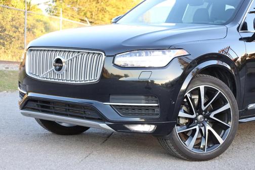 2019 Volvo XC90 T6 Inscription
