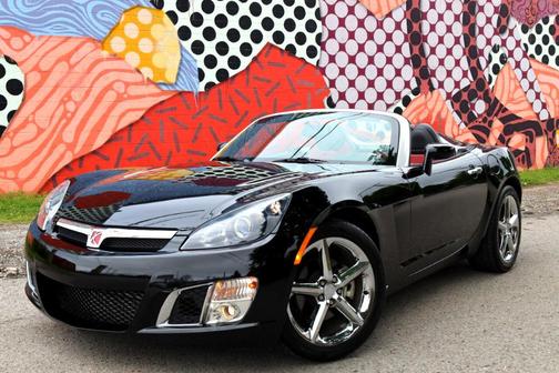 2007 Saturn Sky Red Line