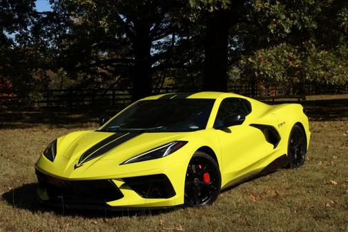 Yellow 2022 Chevrolet Corvette Stingray w/3LT