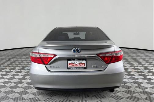 2015 Toyota Camry Hybrid 
