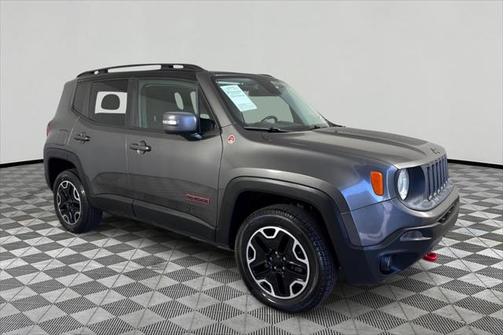 2016 Jeep Renegade Trailhawk