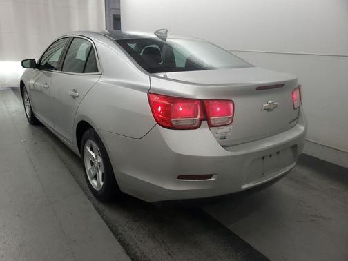 Silver Ice Metallic 2016 Chevrolet Malibu Limited LT