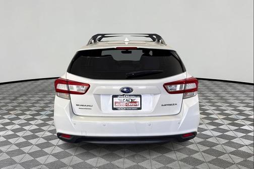 Crystal White Pearl 2018 Subaru Impreza 2.0i Limited