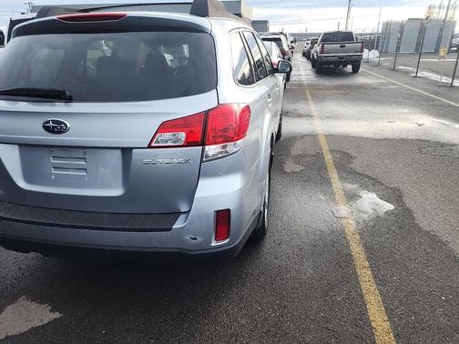 2012 Subaru Outback 2.5i Premium