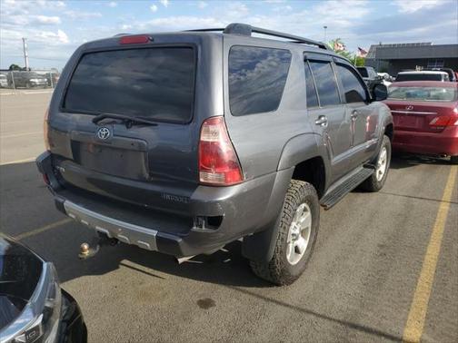 2004 Toyota 4Runner SR5