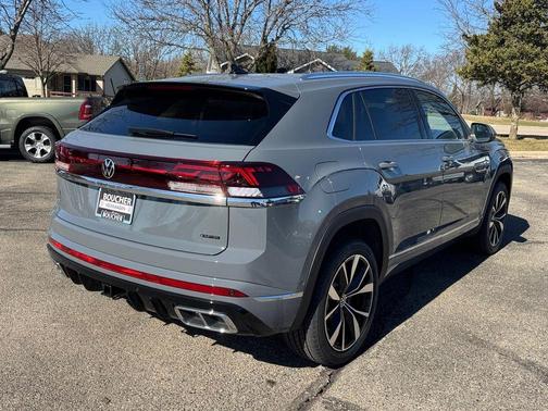 pure gray 2026 Volkswagen Atlas Cross Sport 2.0T SEL Premium