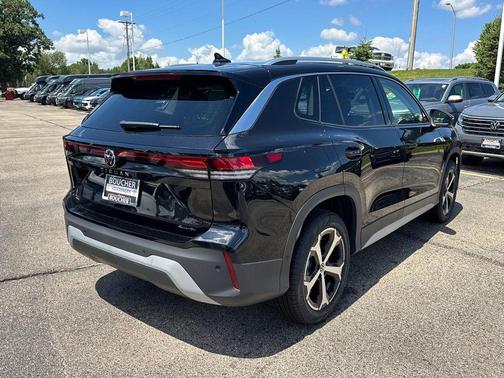 Deep Black Pearl 2026 Volkswagen Tiguan 2.0T SE 4MOTION