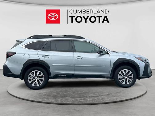 Ice Silver Metallic 2025 Subaru Outback Premium