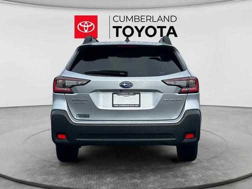 Ice Silver Metallic 2025 Subaru Outback Premium