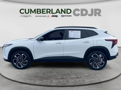 Summit White 2024 Chevrolet Trax FWD 2RS