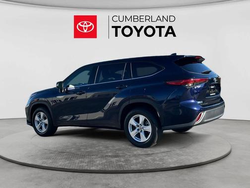 Magnetic Gray Metallic 2021 Toyota RAV4 XLE