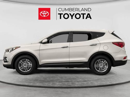 Pearl White 2018 Hyundai Santa Fe Sport 2.4L