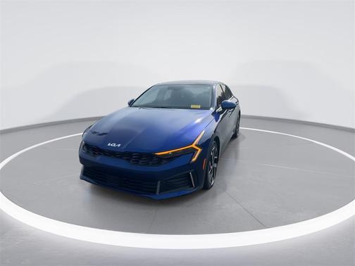 2025 Kia K5 EX
