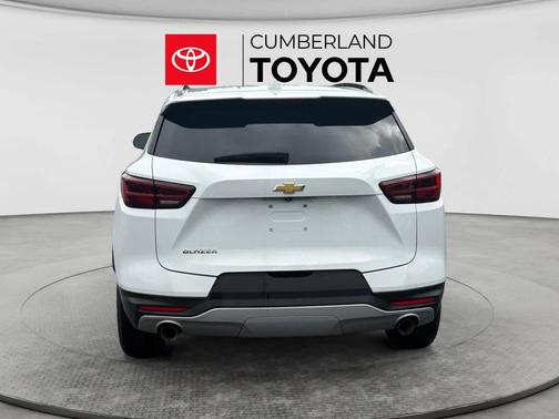 Summit White 2024 Chevrolet Blazer 2LT