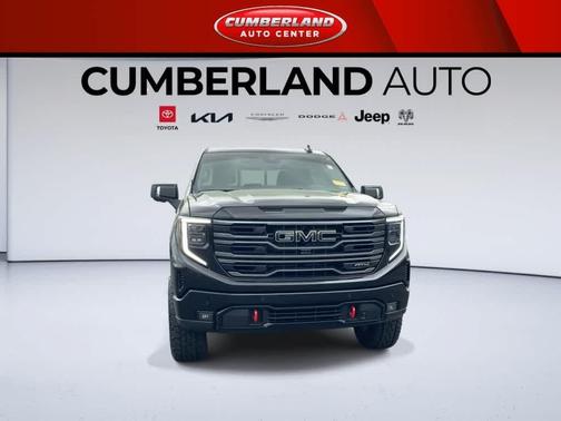 Onyx Black 2025 GMC Sierra 1500 AT4