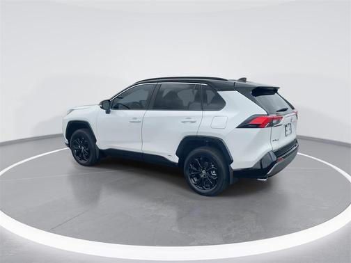 2025 Toyota RAV4 Hybrid SE