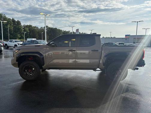Mud Bath w/Black Roof 2025 Toyota Tacoma Hybrid TRD Pro