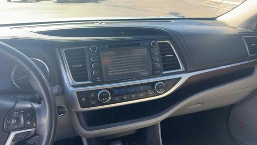 2016 Toyota Highlander Limited Platinum