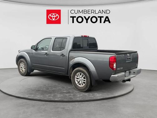 Gun Metallic 2018 Nissan Frontier SV