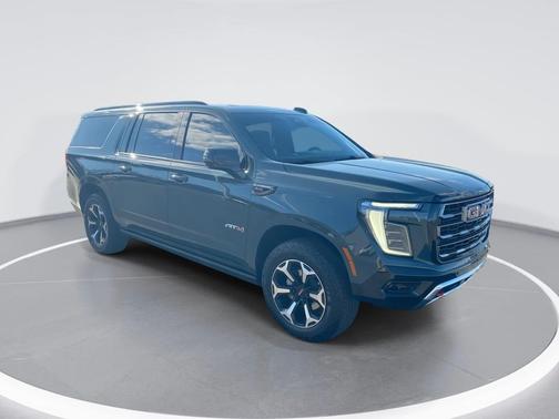 2025 GMC Yukon XL 4WD AT4
