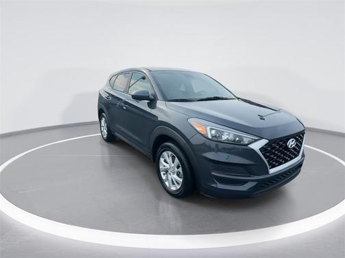 2021 Hyundai TUCSON SE