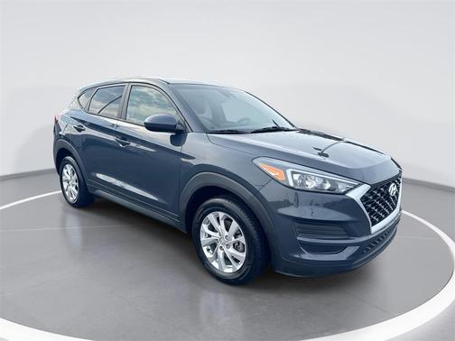 2021 Hyundai TUCSON SE