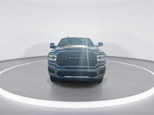 2023 RAM 2500 Laramie Crew Cab 4x4 6'4' Box
