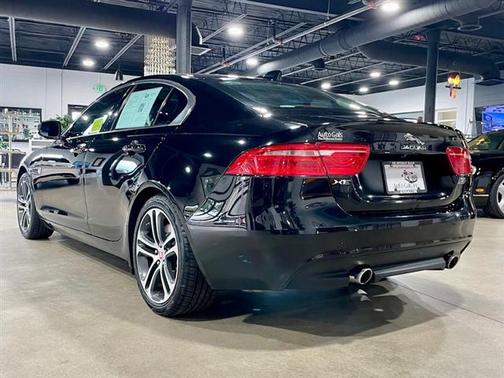 2017 Jaguar XE 35t Premium