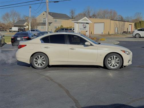 2017 INFINITI Q50 3.0T Premium