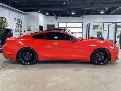 2016 Ford Mustang EcoBoost Premium