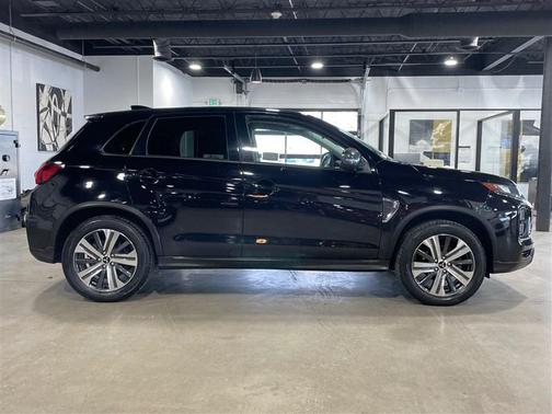 2020 Mitsubishi Outlander Sport SE