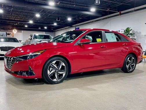 2021 Hyundai ELANTRA SEL