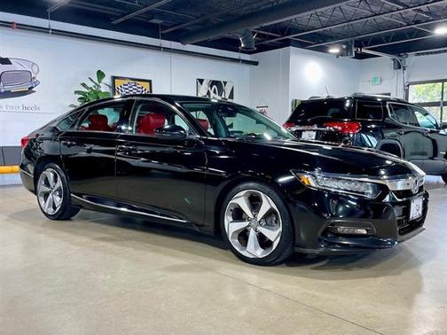 2020 Honda Accord Touring 2.0T