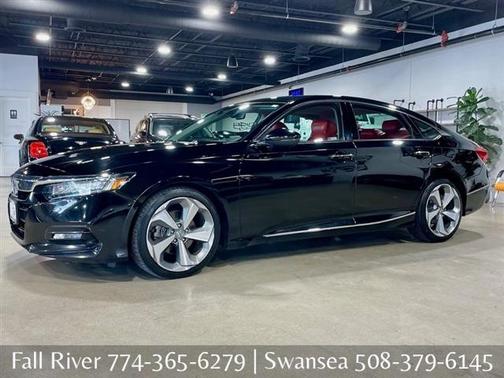 2020 Honda Accord Touring 2.0T