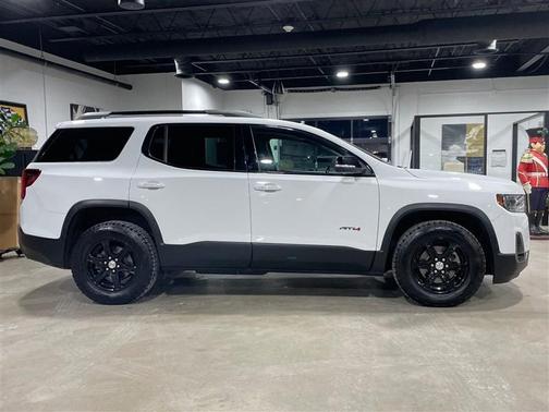 2020 GMC Acadia AWD AT4