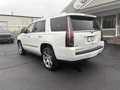 2018 Cadillac Escalade Premium Luxury