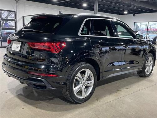 2020 Audi Q3 45 S line Premium Plus